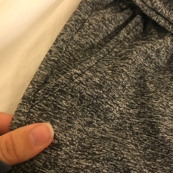 Grey joggers with tie - Picture 7 of 8